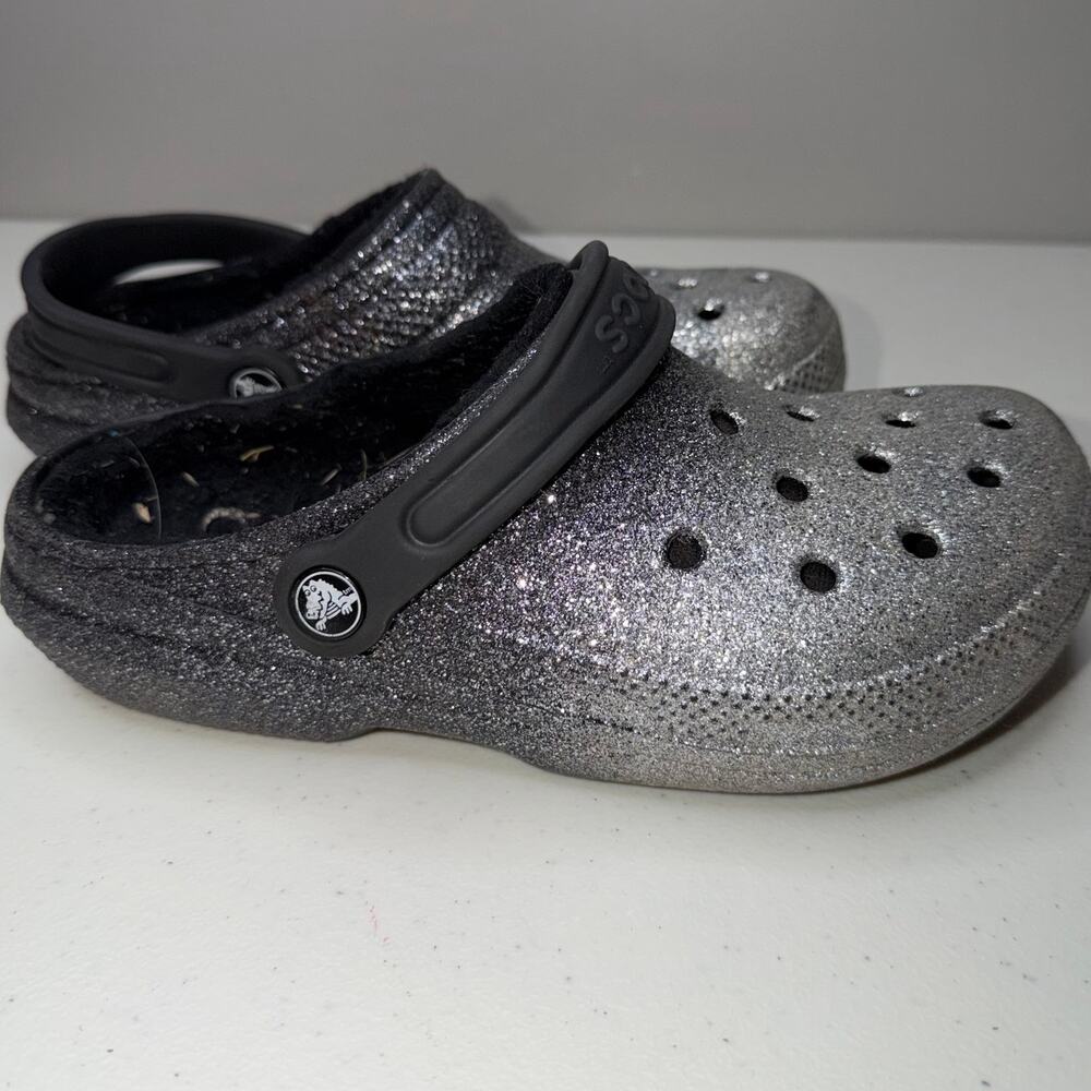 Crocs Classic Glitter Clogs Womens Size 6 Lined Black Silver Slip On Shoes